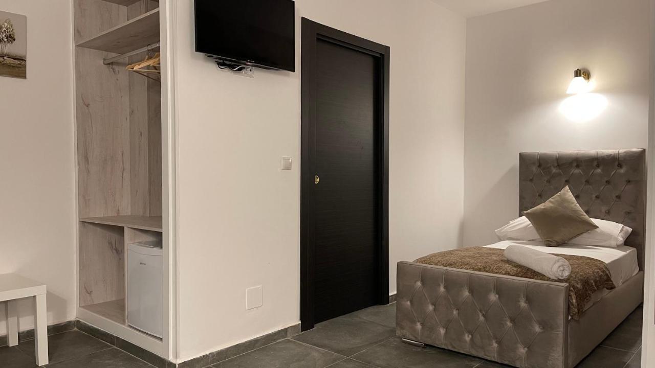 Hotel Boutique Andalucia 丰希罗拉 外观 照片