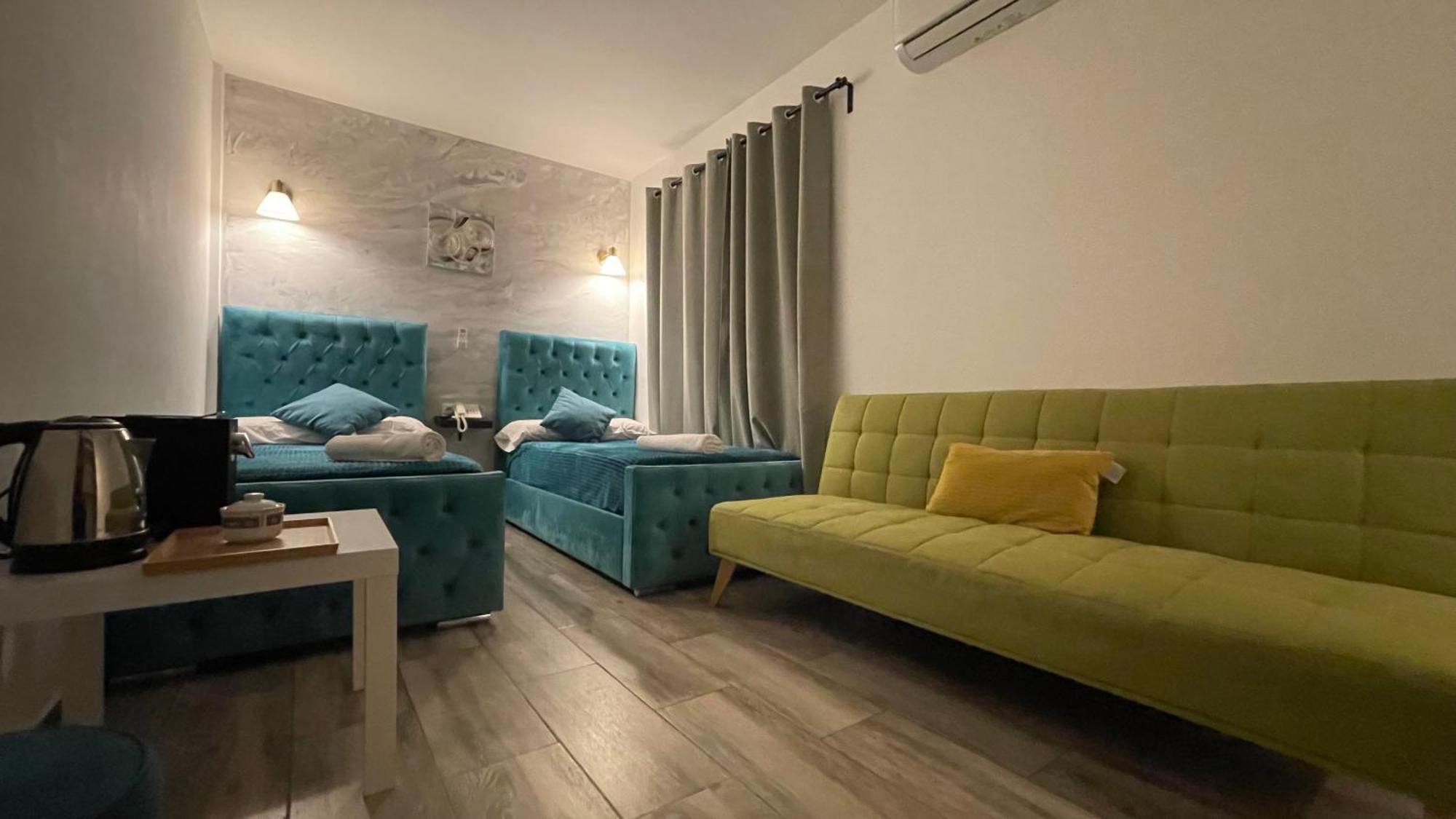 Hotel Boutique Andalucia 丰希罗拉 外观 照片